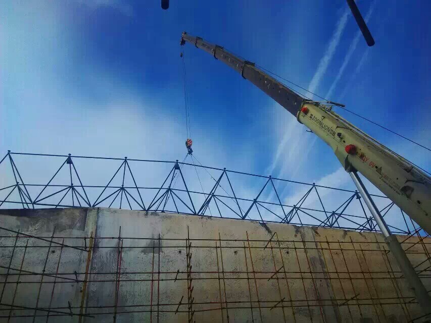 庄河食堂网架结构工程